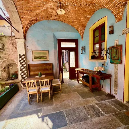 아파트 Casa La Corte 카노비오